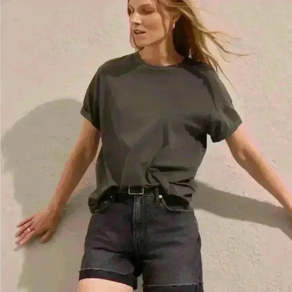 Everlane Cheeky Jean Short, high waisted Jean shorts black, size 33. - Picture 10 of 15